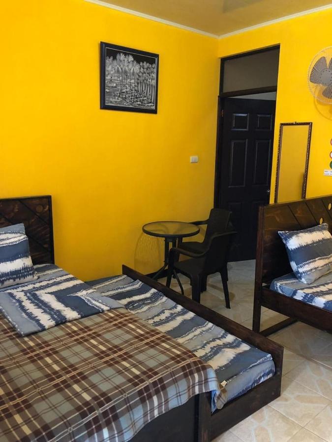 Cabinas Hukats Secret Jungle Puerto Viejo de Talamanca Exterior photo